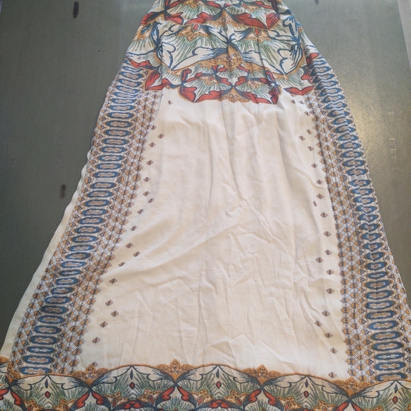 Summer Lined Backless Dress - Picture 2 of 4